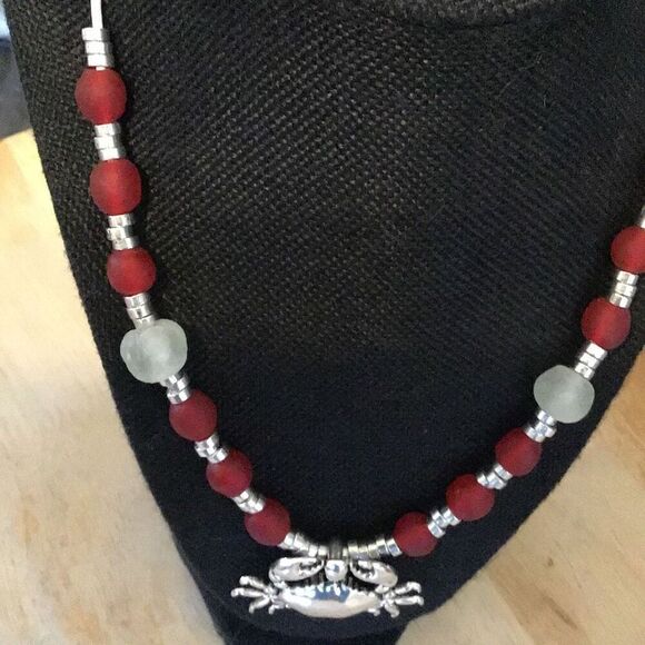 Necklace, Handmade Red & White Statement Necklace, NEW, 26", Artisan - Picture 4 of 6